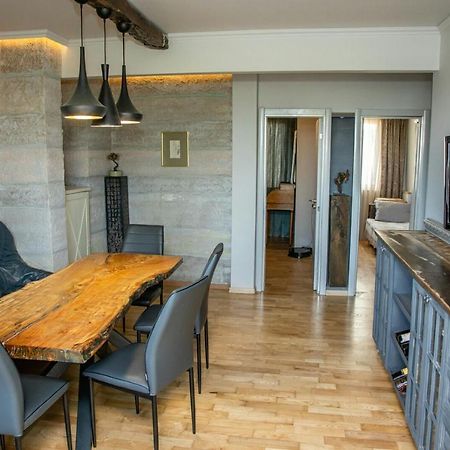 Art Luxury Apartment Burgas Bagian luar foto