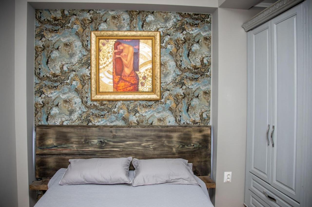 Art Luxury Apartment Burgas Bagian luar foto